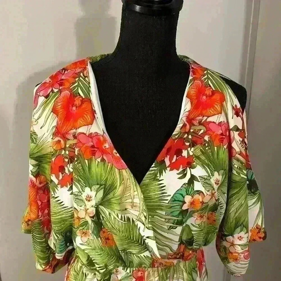 NWT~ Gianni Bini Tangerine Dream Romper size Medium MSRP $59 - Picture 5 of 16